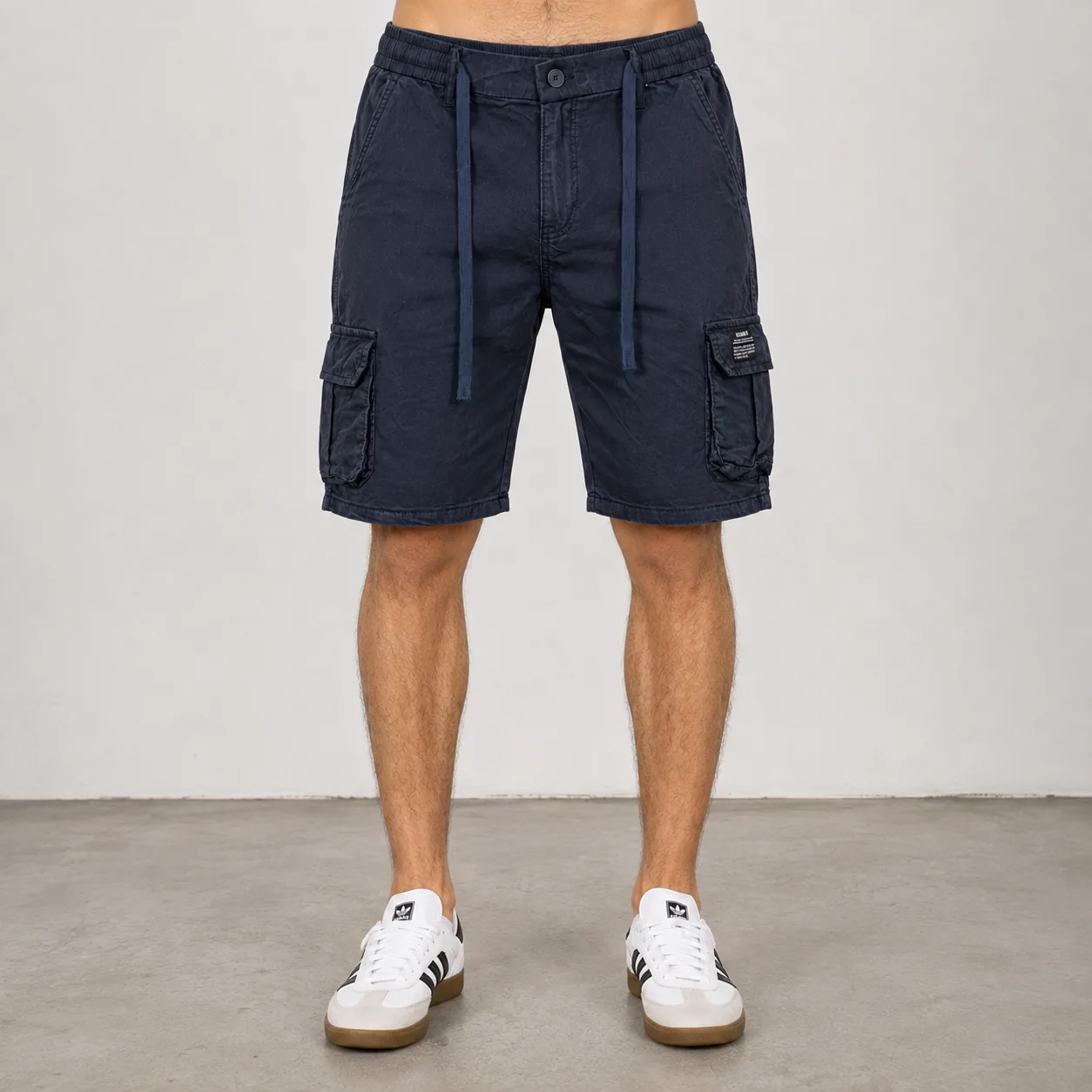 Bermuda cargo de hombre