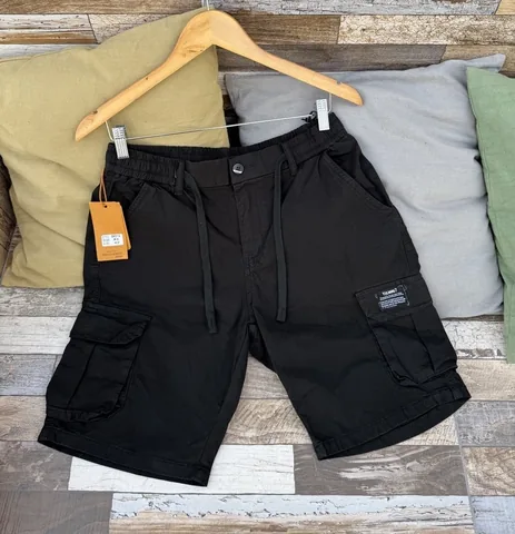 Bermuda cargo de hombre